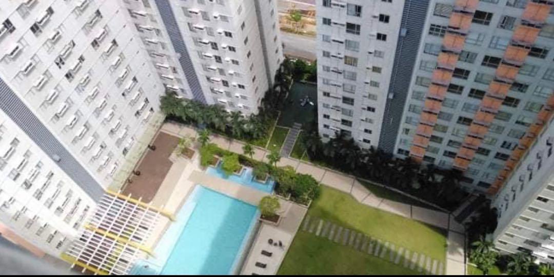 Affordable Beautiful 37 SQM 1 Bedroom Condominium Fully Furnished Avida