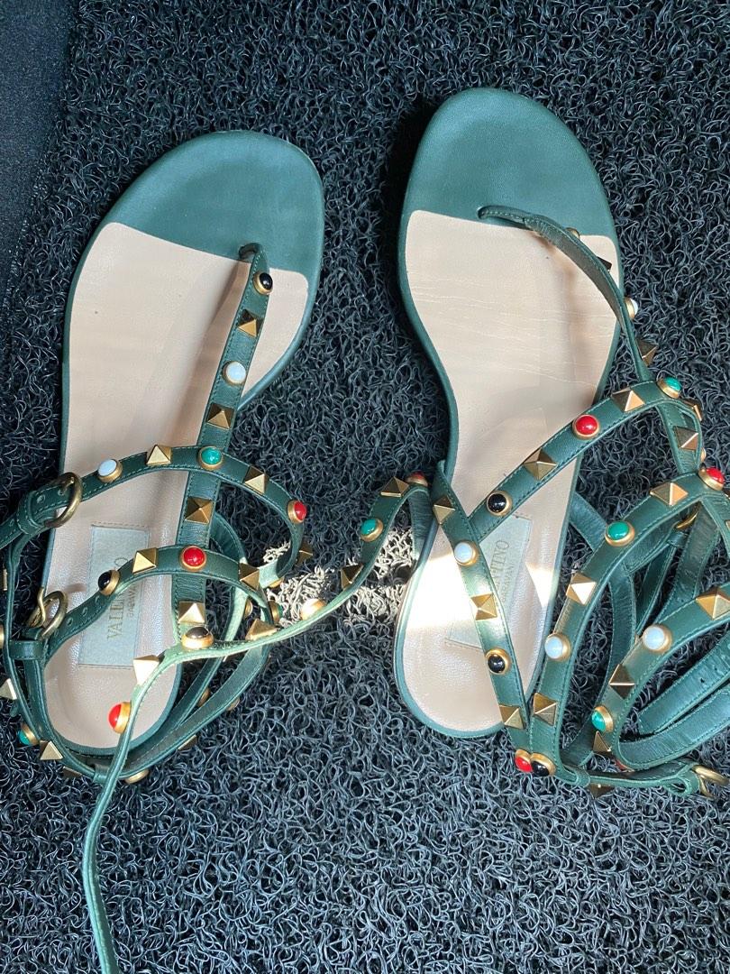 Authentic Valentino (Category: Flats & Sandals) located in Makati City. Submitted by mydeclutteringsale (Listing ID 1191365904, Image 1). Description: Authentic With dust bag.