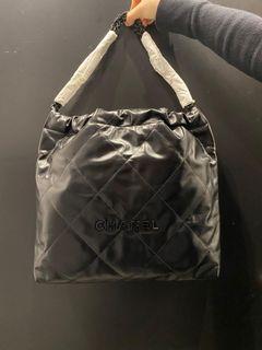 100+ affordable chanel 22 bag medium For Sale, Shoulder Bags