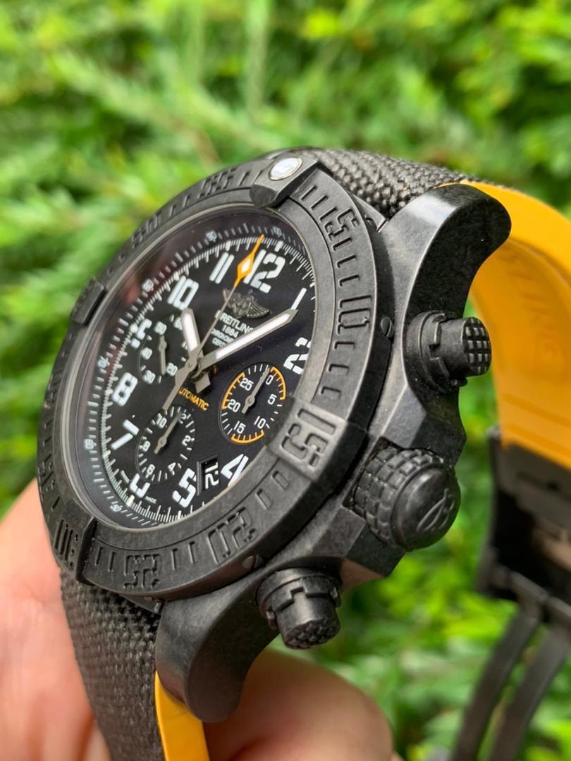 Breitling avenger hurricane 45 top