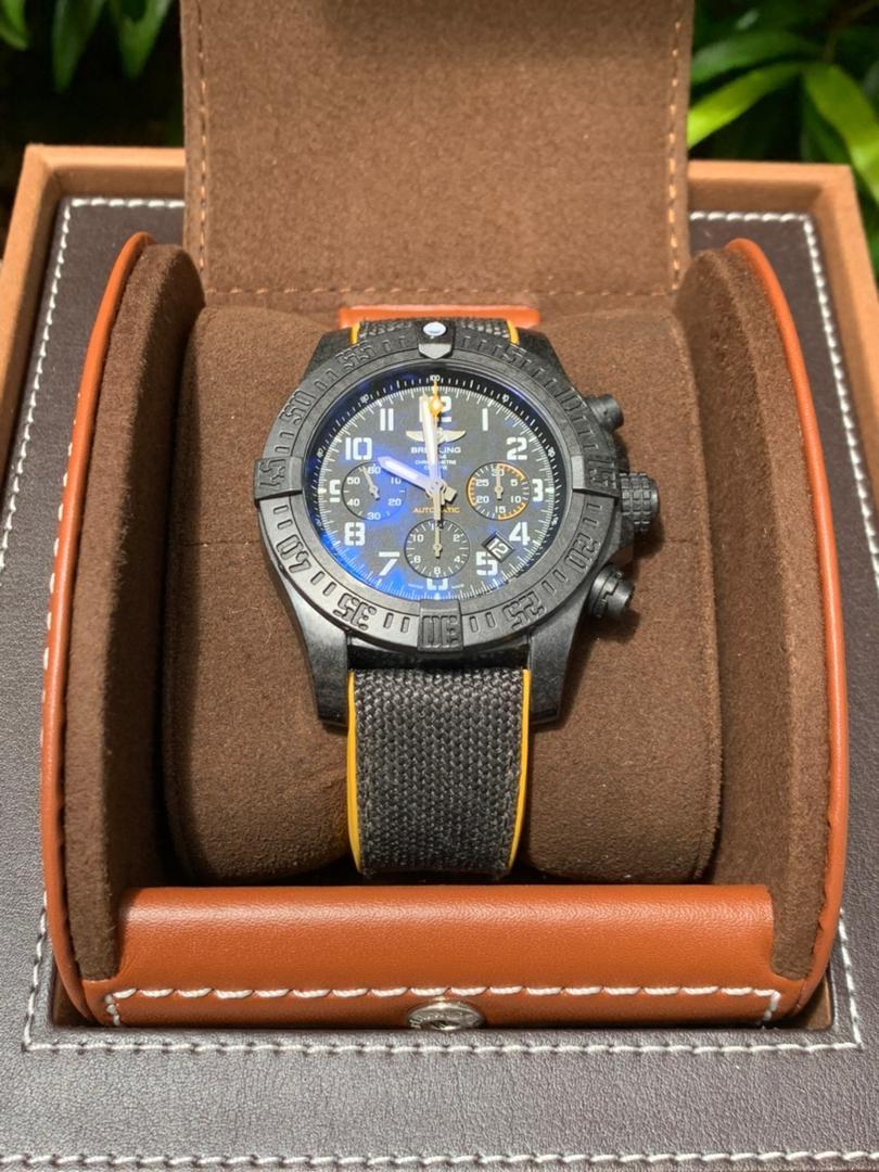 Breitling avenger hurricane 45mm discount