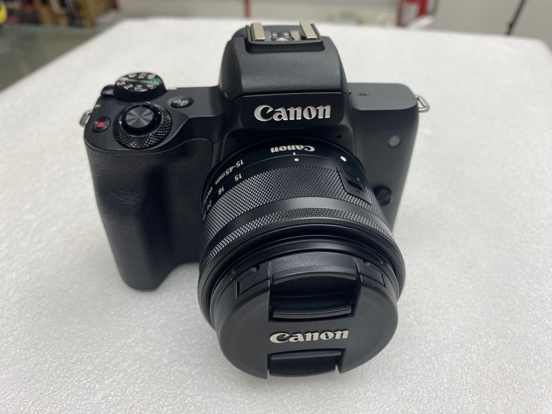 Canon M50 mark ii 1545mm kit (shutter count 5k) unregistered warranty , Photography, Cameras
