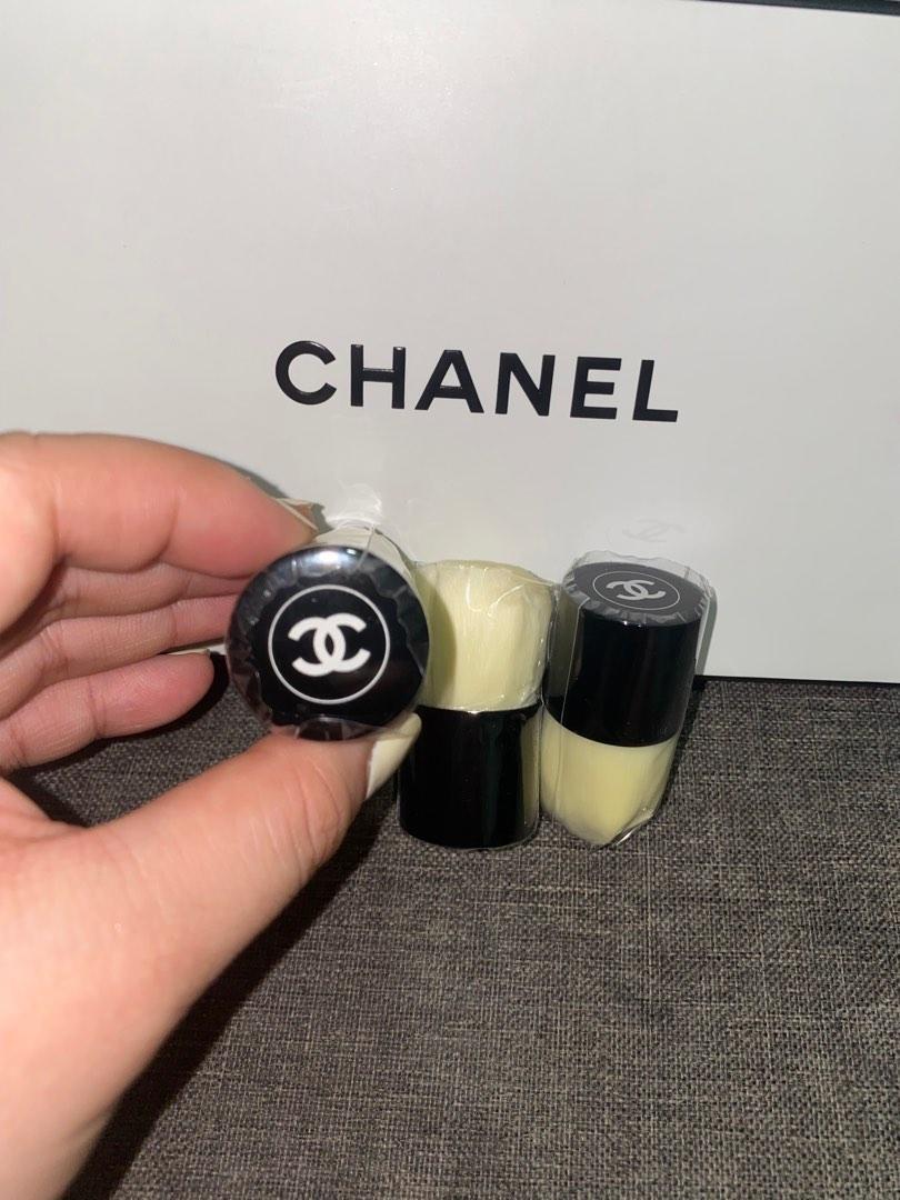 Chanel Mini PINCEAU KABUKI BRUSH (Limited edition), Beauty & Personal