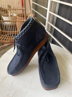 Clark wallabees us10