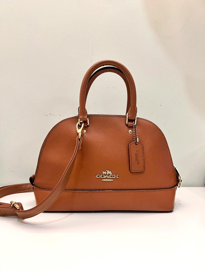 Coach alma sale bb