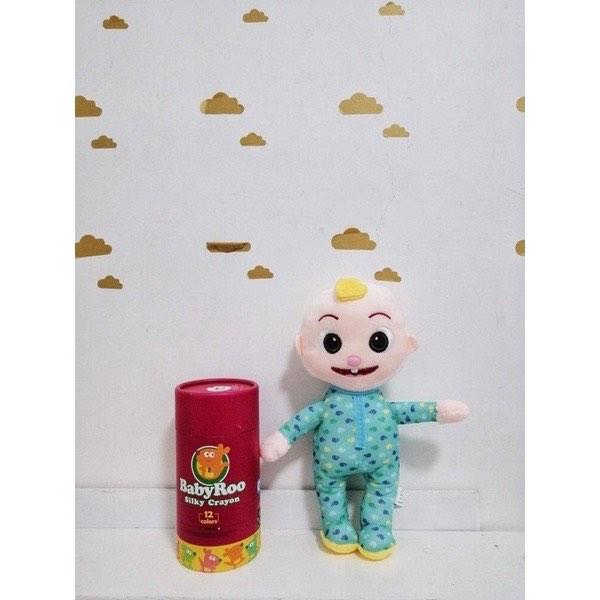 Cocomelon jj stuffed toy (Category: Plushies & Soft Toys) located in Santa Rosa. Submitted by queenbietot (Listing ID 1191425233, Image 3). Description: JJ from Cocomelon soft stuffed toy Also available other characters from cocomelon (mom, dad, brother and sister).