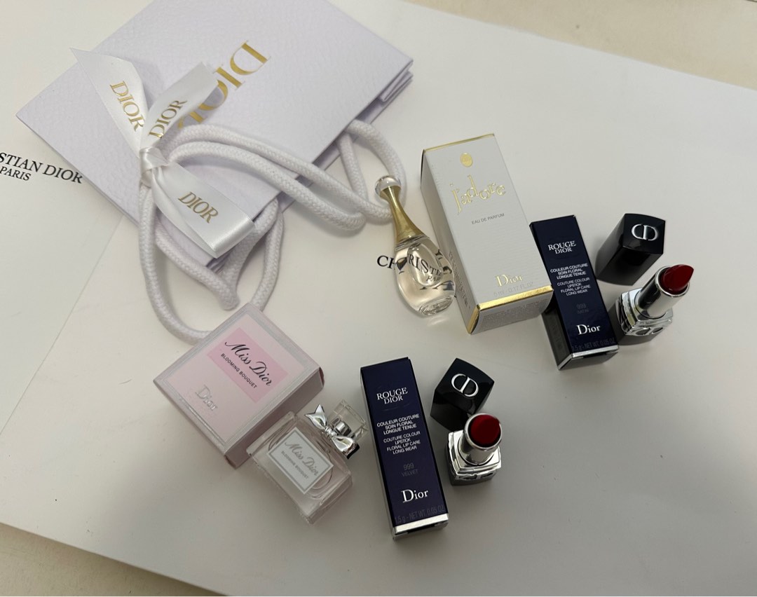 Dior Miniature Set, One Lipstick Miniature 1.5g + One Perfume Miniature
