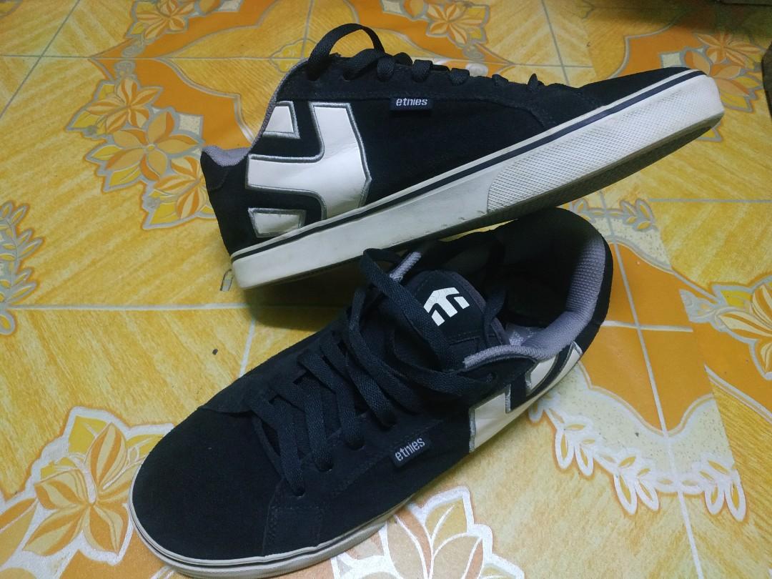 Etnies fader vulc 11uk 12us Men s Fashion Footwear Sneakers on