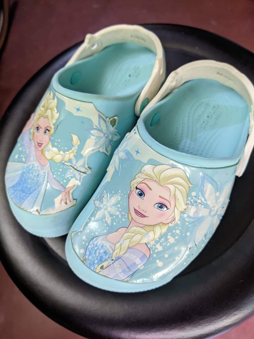 Elsa crocs sale