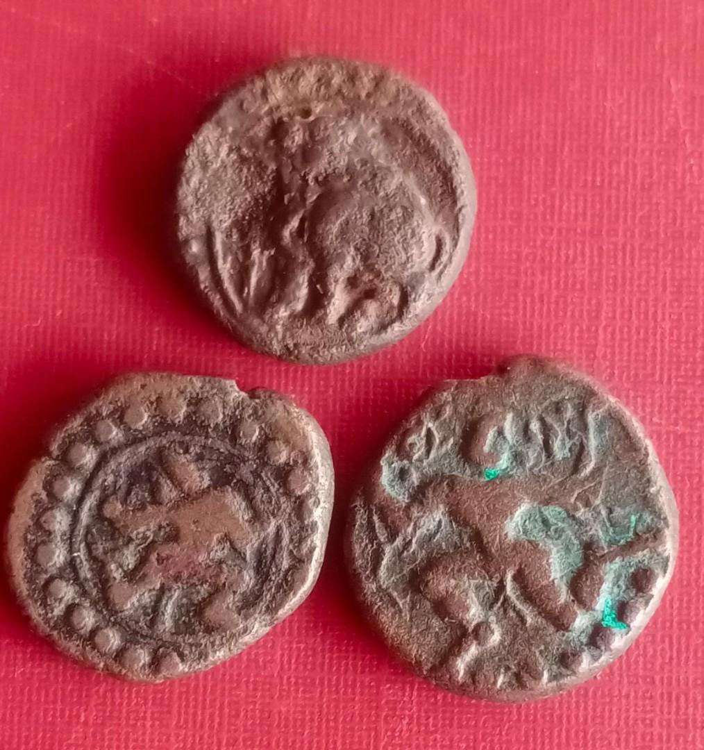 3 Coins Lot LATER PANDYA & BANAS OF MADURAI HINDU COINS OF MEDIEVAL