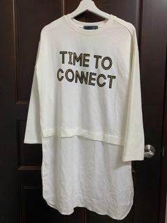 （免運） H:CONNECT 白色燙金英文字母長袖長版休閒假兩件上衣