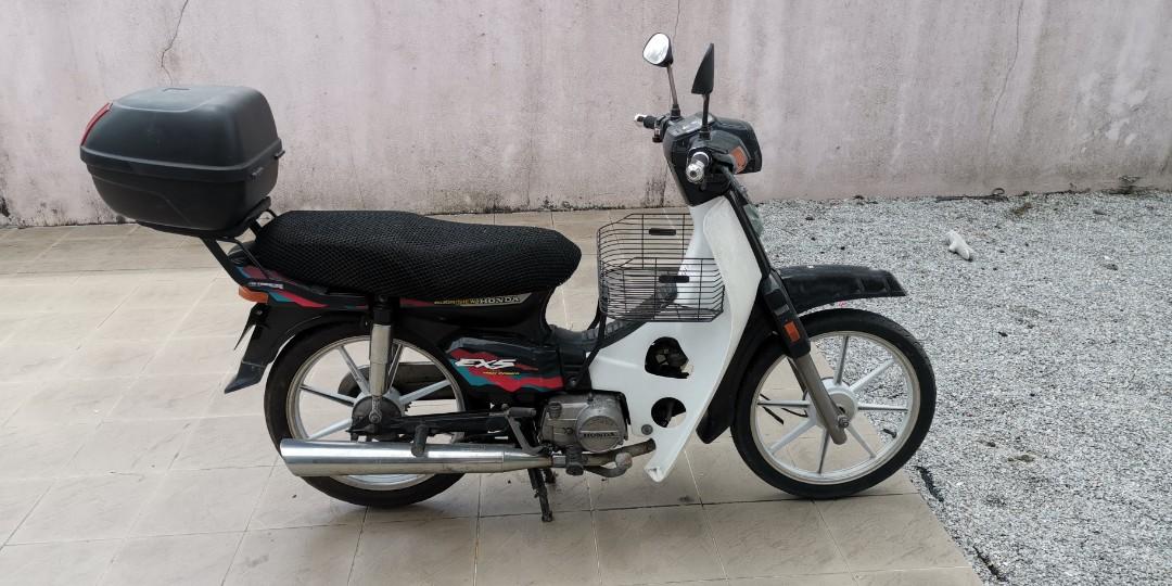 Honda EX5 High Power c w Sport Rim and GIVI Topbox Motorbikes on Carousell