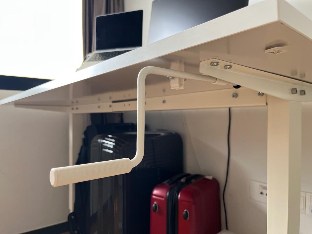 IKEA SKARSTA N desk sit/stand 160x80, Furniture & Home Living