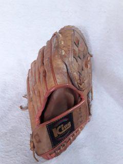 King Sports Leather Baseball Glove