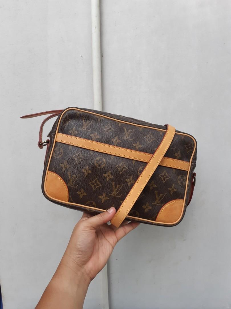 Louis Vuitton Monogram Trocadero 27 Crossbody Bag