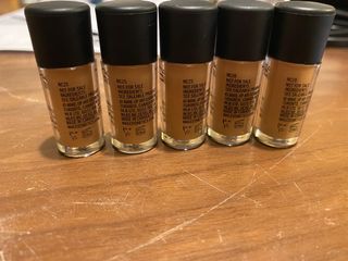 （分類：）位於 。 由 lillyf 提交（商品編號 1191405498，圖片 1）。簡介： 。