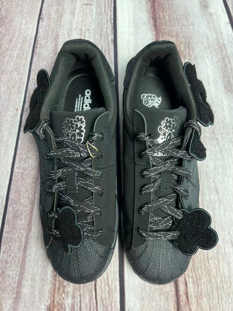Melting Sadness x Adidas originals Superstar BEE WITH YOU Classic sports  shoes with black petals, Men's Fashion, Footwear, Sneakers on Carousell