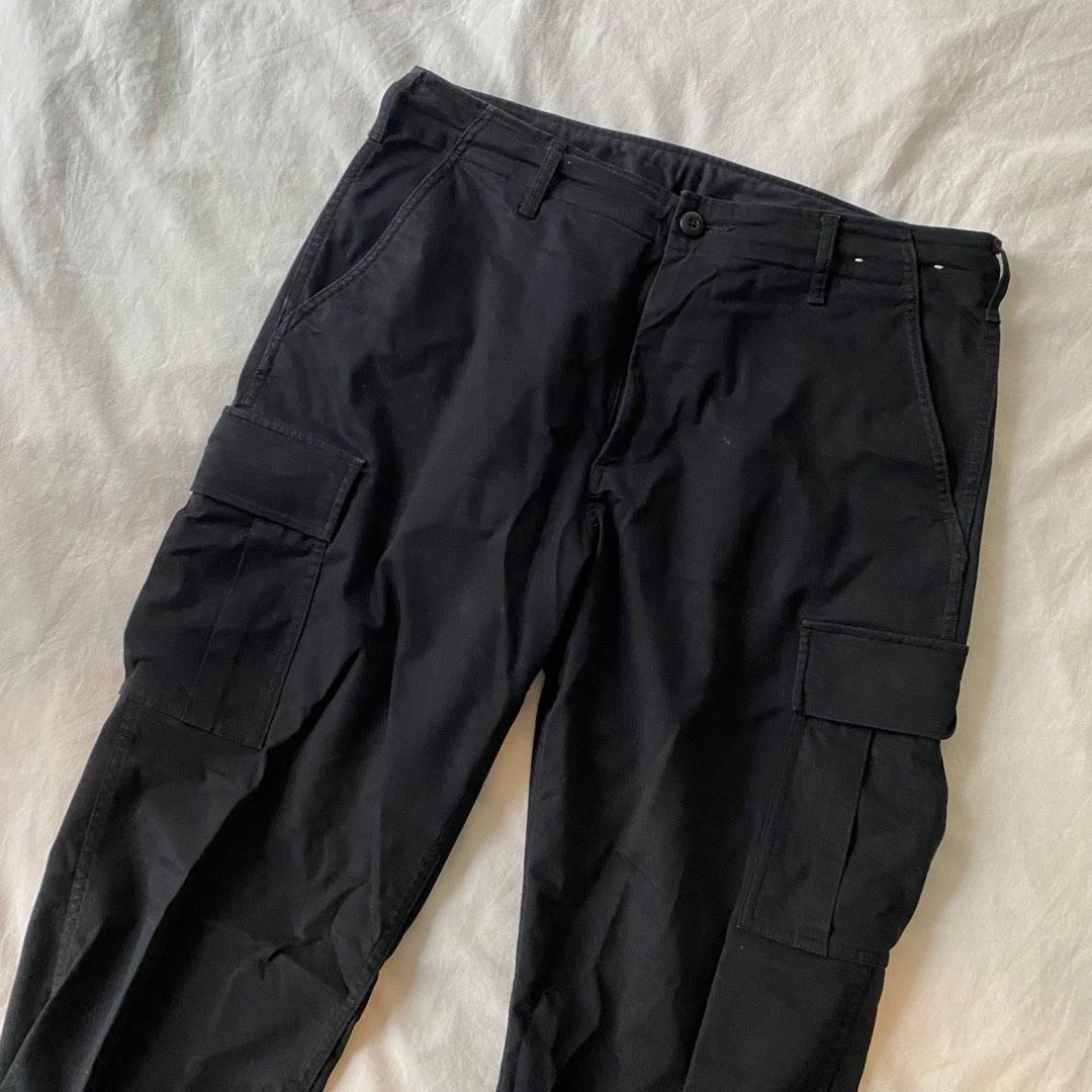 UNIQLO Cargo pants, Men's Fashion, Bottoms, Trousers on Carousell