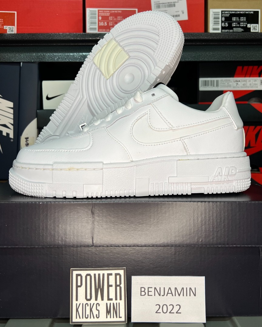 wmns air force 1 pixel