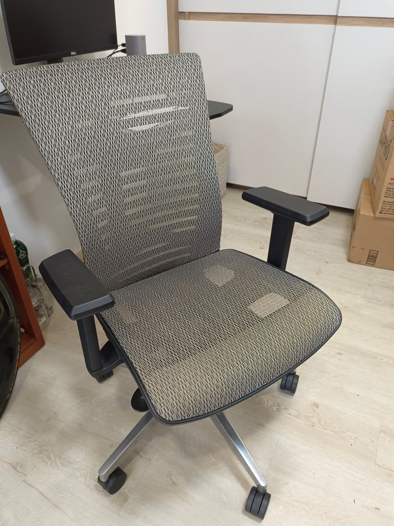 Office Chair/Game chair , Furniture & Home Living, Furniture, Chairs on