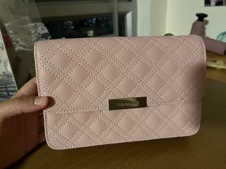 （分類：）位於 。 由 laammm37 提交（商品編號 1191456681，圖片 1）。簡介： 。