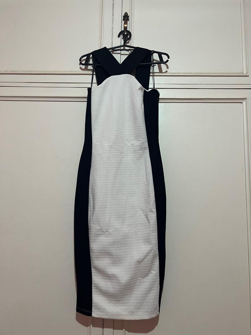 River Island Midi Dress (Category: Dresses) located in Taguig. Submitted by 5erap (Listing ID 1191377820, Image 1). Description: Washed only! Can be used for semi to formal events! Can fit to small to medium frames.