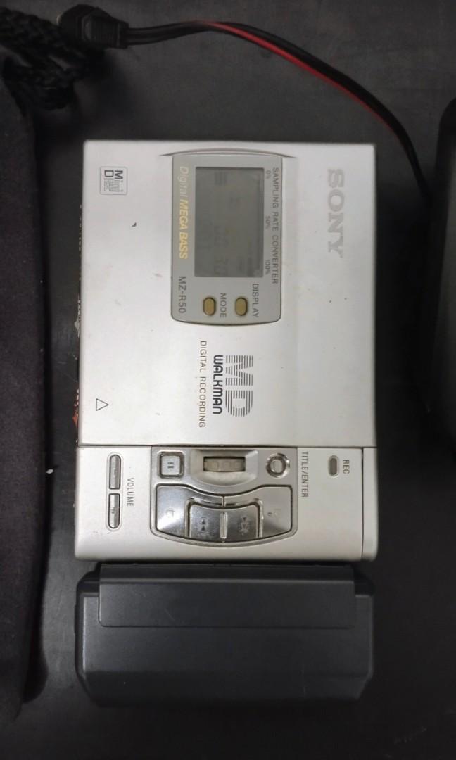 Sony Minidisc player MZR50 vintage, Audio, Portable Music Players on