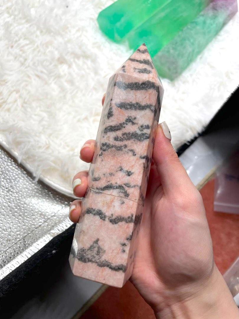 Statement pink zebra towers, Women's Fashion, Jewelry & Organisers