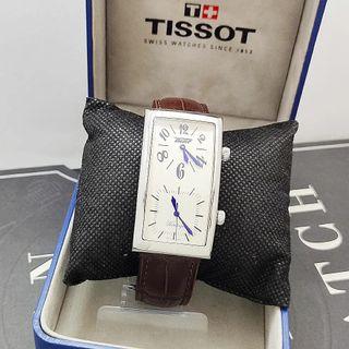 Tissot Heritage Dual Time
Curved Case (Banana Type)