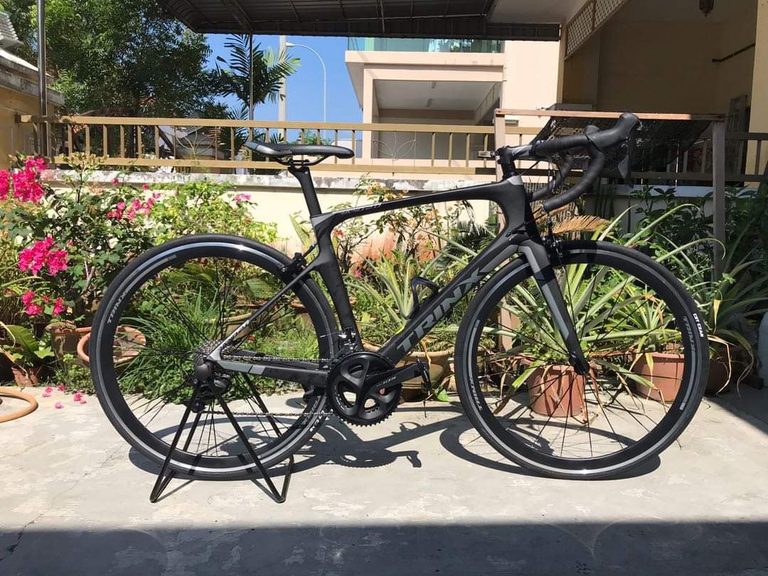 Trinx road sales bike carbon