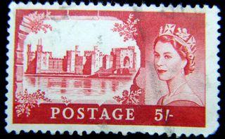 United Kingdom-1955年英國英女皇伊莉莎伯二世像(Queen Elizabeth II)及Caernarfon城堡5先令(Shillings)郵票