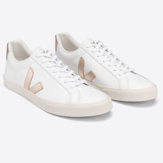 Veja sale gold esplar