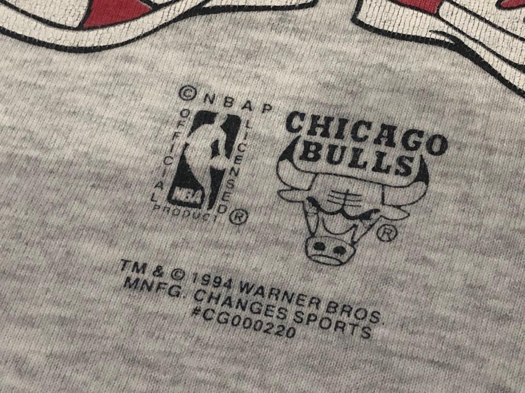 Vintage Nba Chicago Bulls Looney Tunes Sweatshirt Shirt 2023 All Unisex -  TeebyHumans