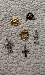 Vintage brooches and cross pendants bundle #2