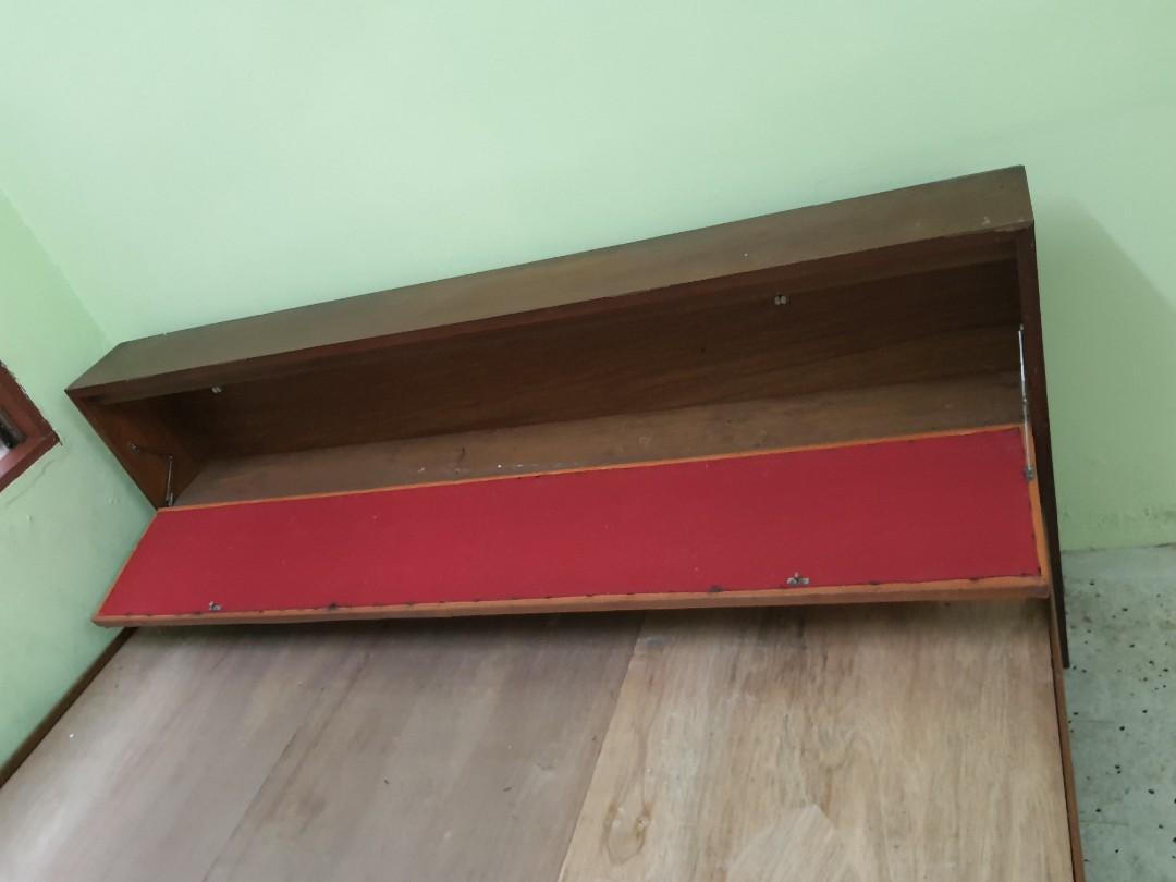 Vintage King Size Wooden Bed Furniture Home Living Furniture Bed vintage-king-size-wooden-bed-furniture-home-living-furniture-bed