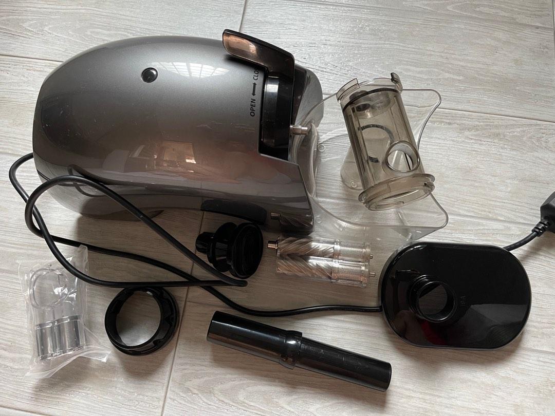 Wellra twin gear juicer TGJ50SRD, TV & Home Appliances, Kitchen ...