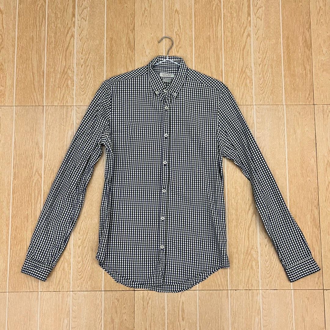 Zara Man (Category: Formal Shirts) located in Makati City. Submitted by davedeesdee (Listing ID 1191394647, Image 3). Description: Size small 9/10 Bgc meetup 1k each.