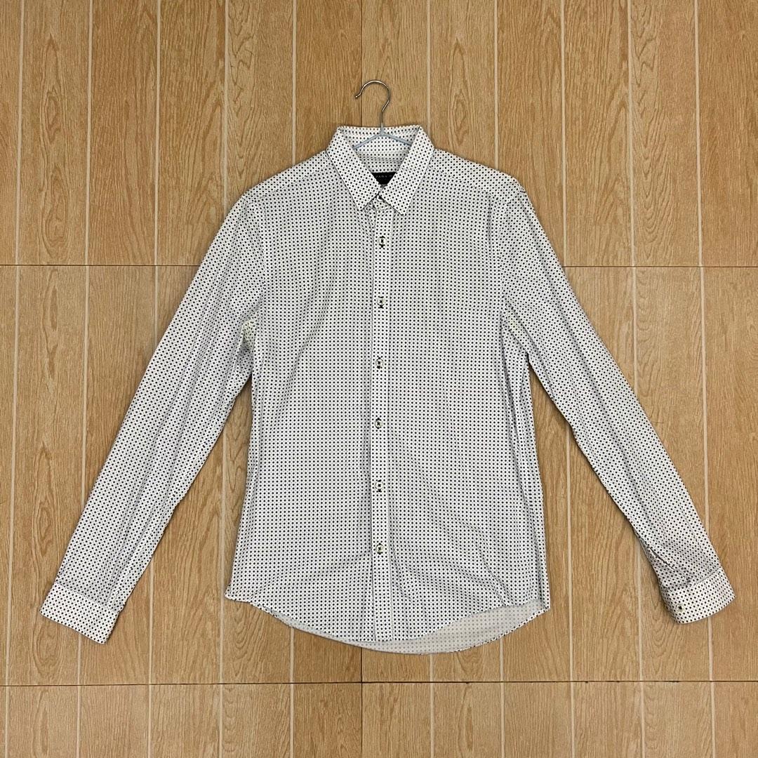 Zara shirt (Category: Formal Shirts) located in Makati City. Submitted by davedeesdee (Listing ID 1191391949, Image 2). Description: Size small 18 x 29 inch Bgc meetup or pickup at acacia estates Taguig 9/10.