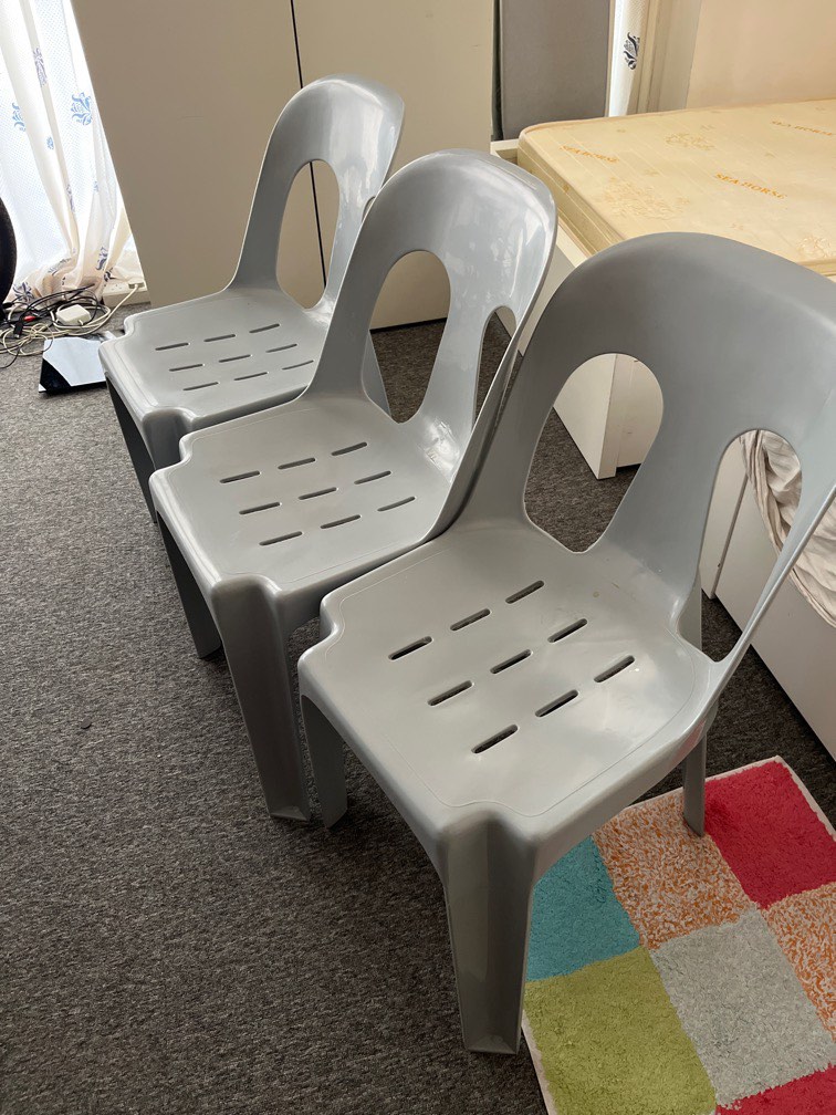 3 plastic chairs for sale 30, Furniture & Home Living, Furniture