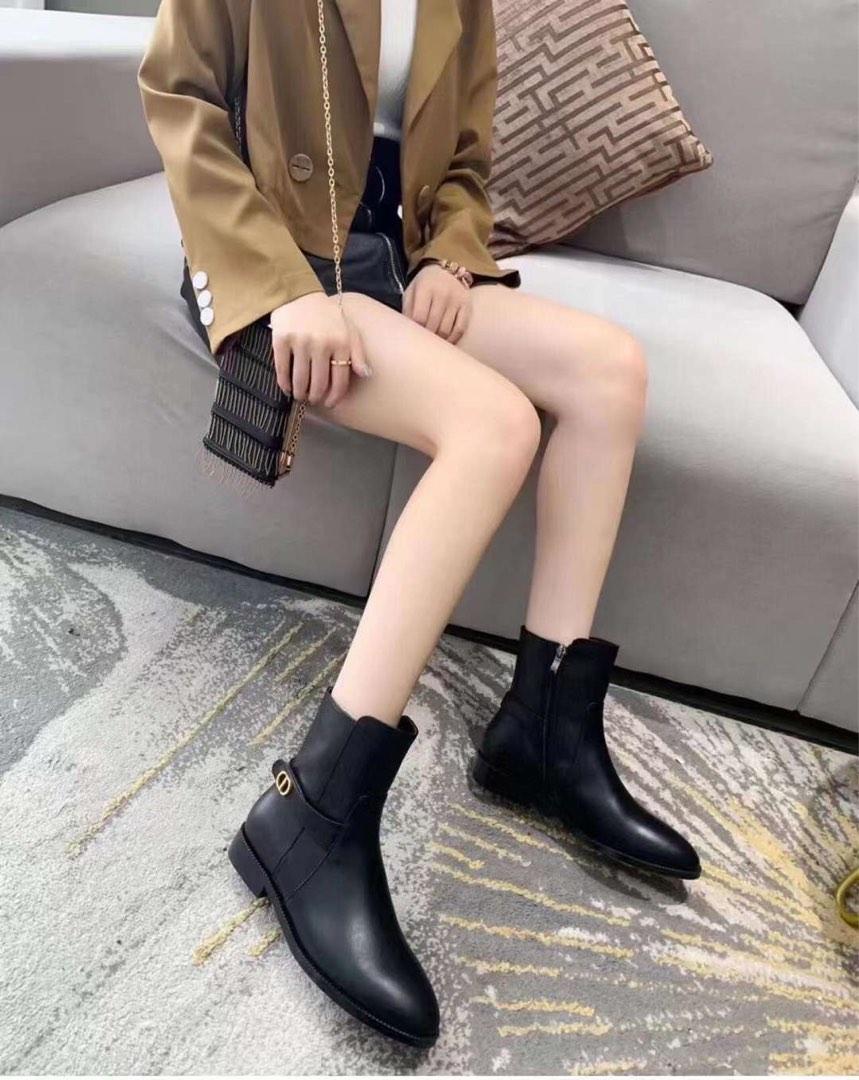 Baby Dior Explorer Ankle Boot Black Smooth Calfskin and Beige and Blue Dior  Oblique Jacquard  DIOR