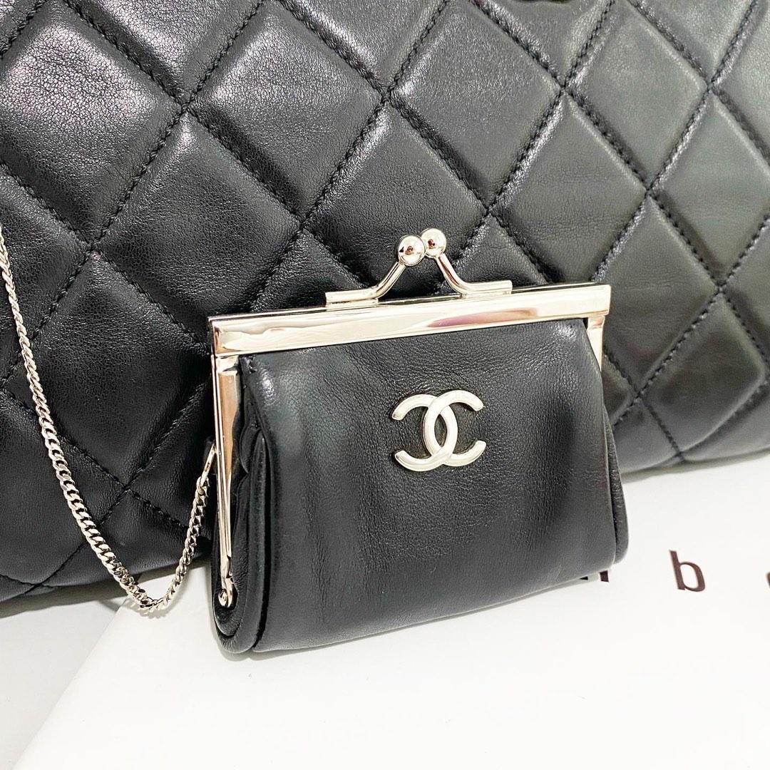 Chanel hand new arrivals clutch