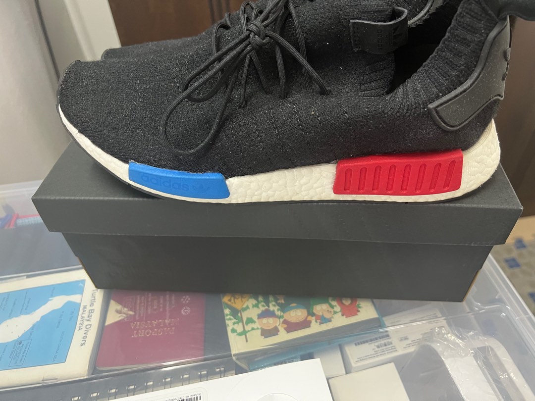 Selling nmd adidas online