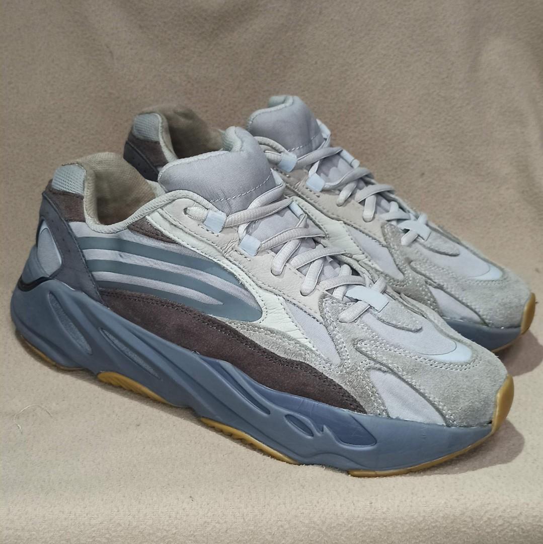 Adidas Yeezy 700 V2 Tephra ukuran 41⅓ 26.0cm Reflective, Fesyen