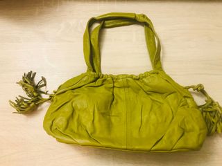 （分類：）位於 。 由 allis1 提交（商品編號 1191590179，圖片 1）。簡介： 。