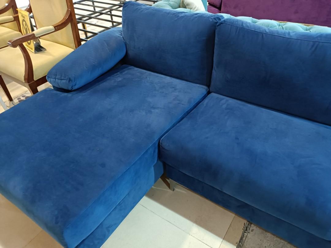 amanda modern velvet large sectional sofa, Furniture & Home Living