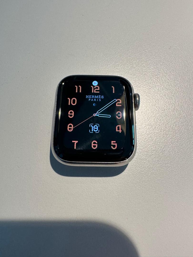 Apple Watch 5 HERMES 44mm LTE 74%