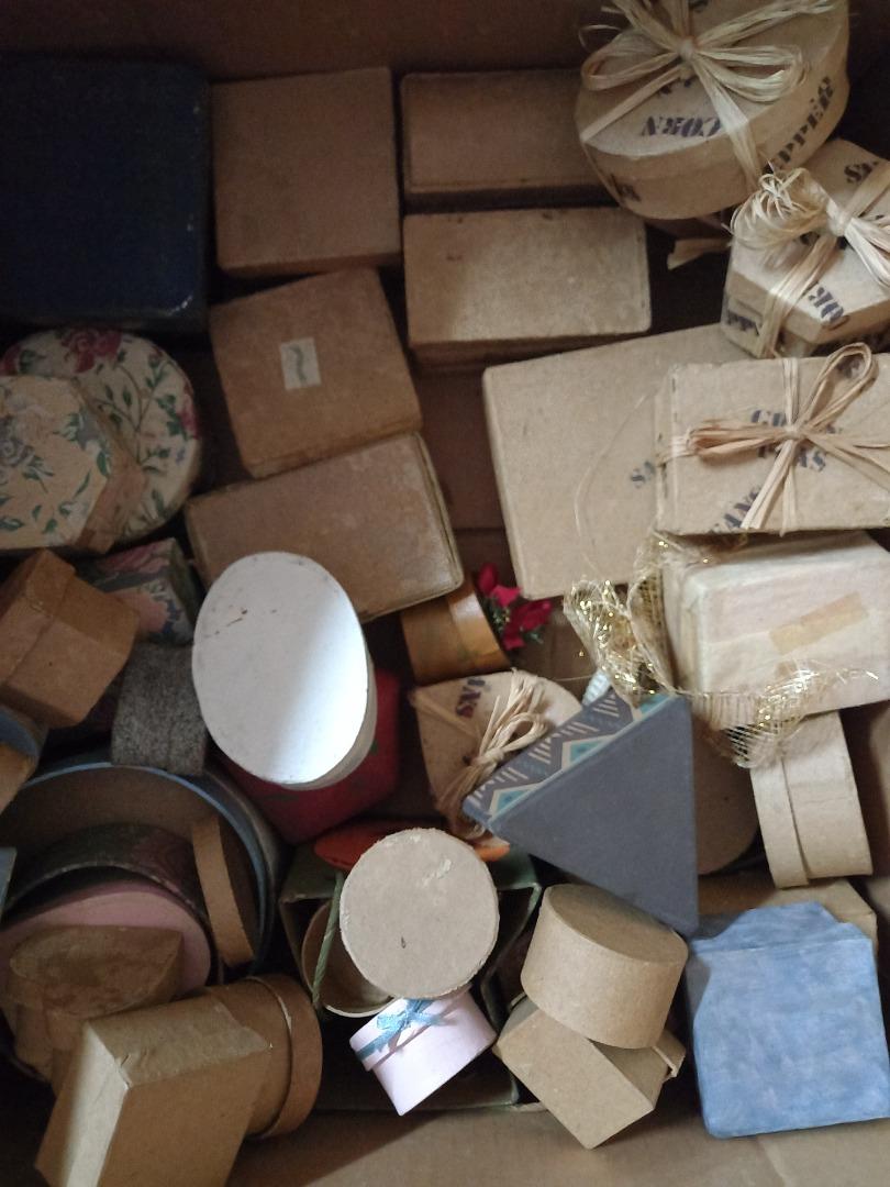 Paper Mache Box, Hobbies & Toys, Stationary & Craft, Craft Supplies