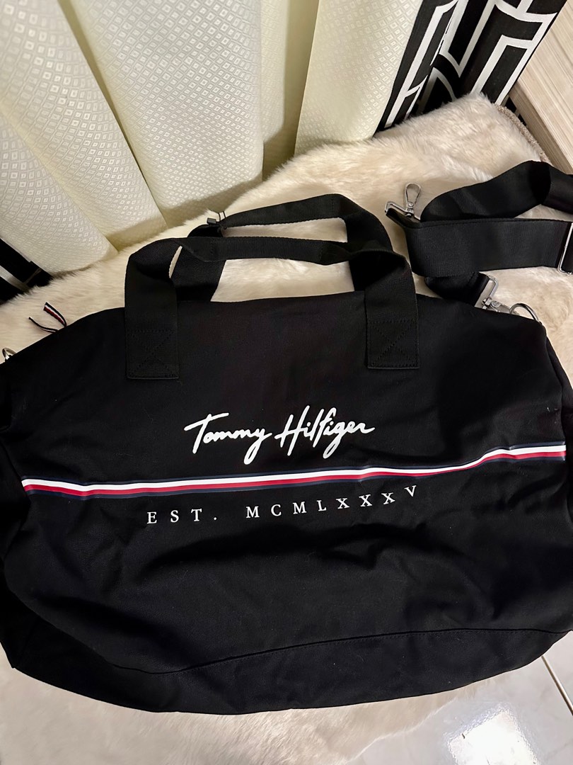 Authentic Tommy Hilfiger Duffle Bag Midnight/Navy Blue, Men's Fashion