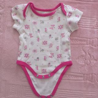 (Category: ) located in . Submitted by amy_closet (Listing ID 1191481116, Image 1). Description: .