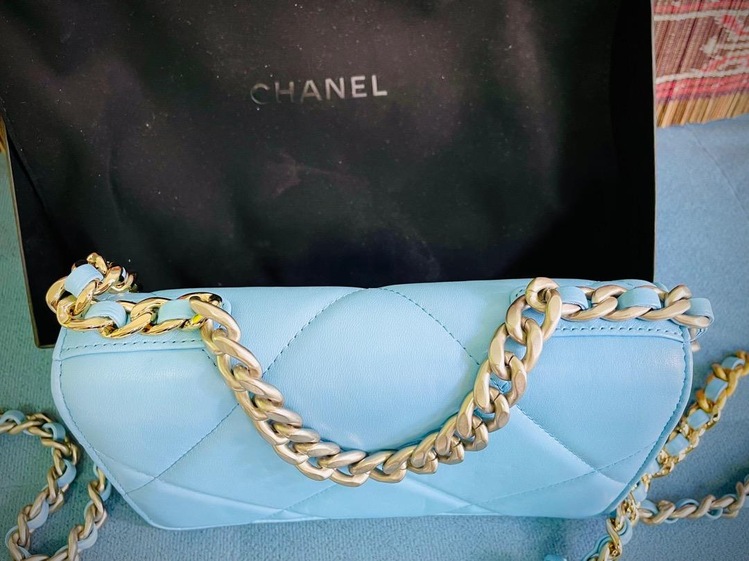 CHANEL Lambskin Quilted Medium Chanel 19 Flap Light Blue 956048